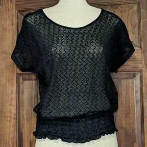 Maurices Black zig zag top Large